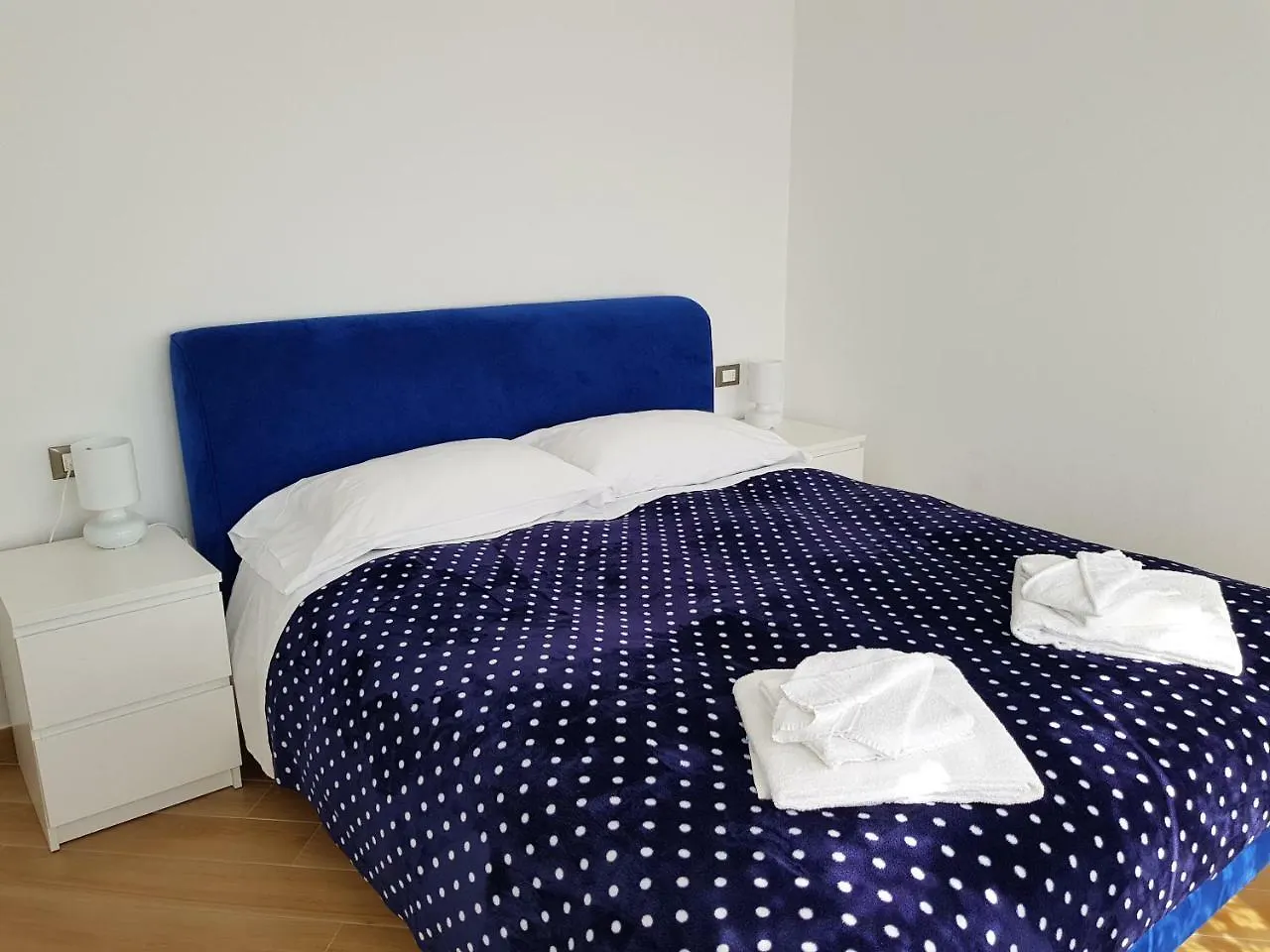 Stunning Seaview Apartment Monterosso al Mare Italy